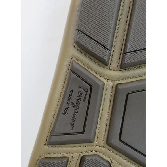 NIB FERRAGAMO NEWTON BROWN LEATHER GANCINI EMBOSSED PENNY DRIVING LOAFERS 9 D main image 10